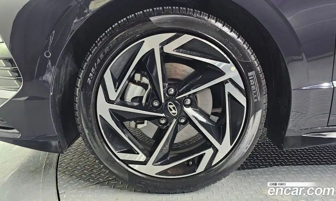 Hyundai Sonata 2023 1.6 Автомат в Москве № 796582, фото 5