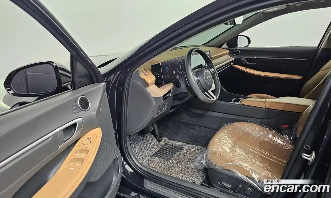 Hyundai Sonata 2023 1.6 Автомат в Москве № 796582, фото 10