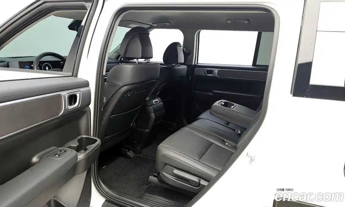 Hyundai Santa Fe 2024 2.5 Автомат в Москве № 796798, фото 11