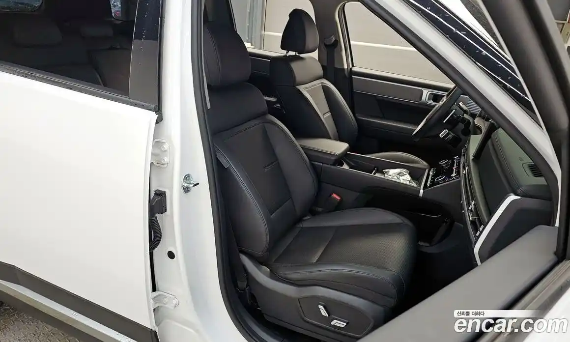 Hyundai Santa Fe 2024 2.5 Автомат в Москве № 796798, фото 12