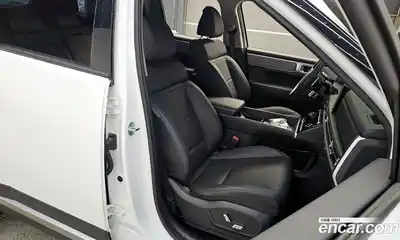 Hyundai Santa Fe 2024 2.5 Автомат в Москве № 796798, миниатюра 12