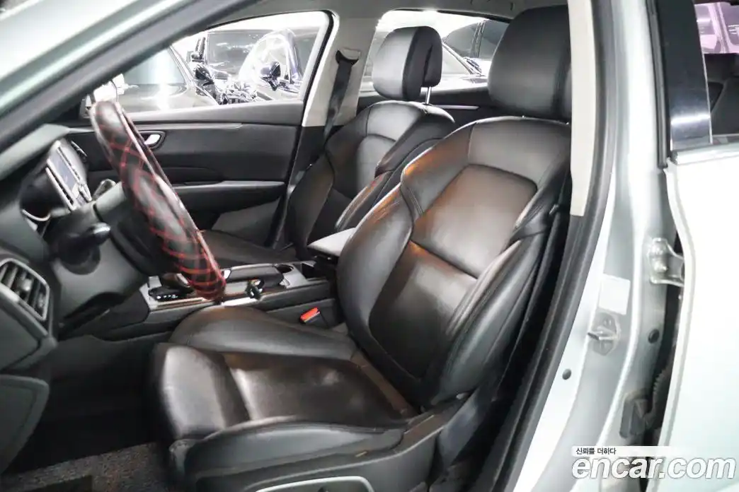 Renault SM6 2017 2.0 Автомат в Москве № 797201, фото 6