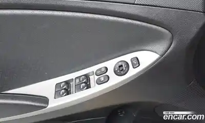 Hyundai Accent 2019 1.4 гидро в Москве № 797230, миниатюра 12