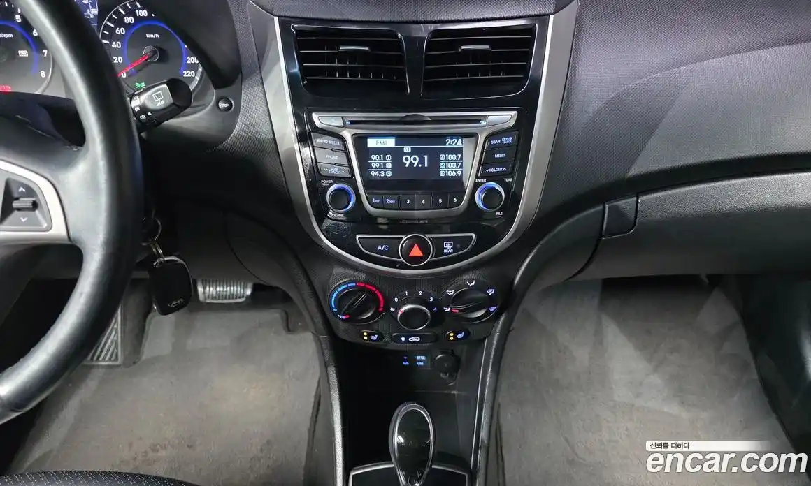 Hyundai Accent 2019 1.4 гидро в Москве № 797230, фото 15