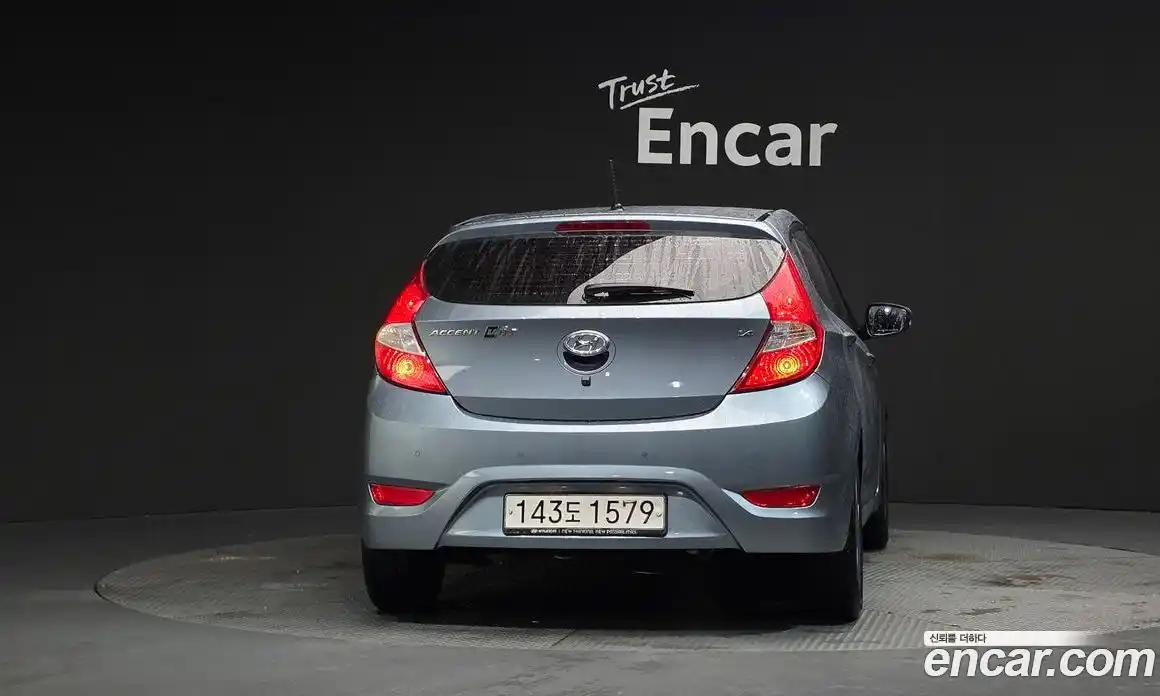 Hyundai Accent 2019 1.4 гидро в Москве № 797230, фото 4