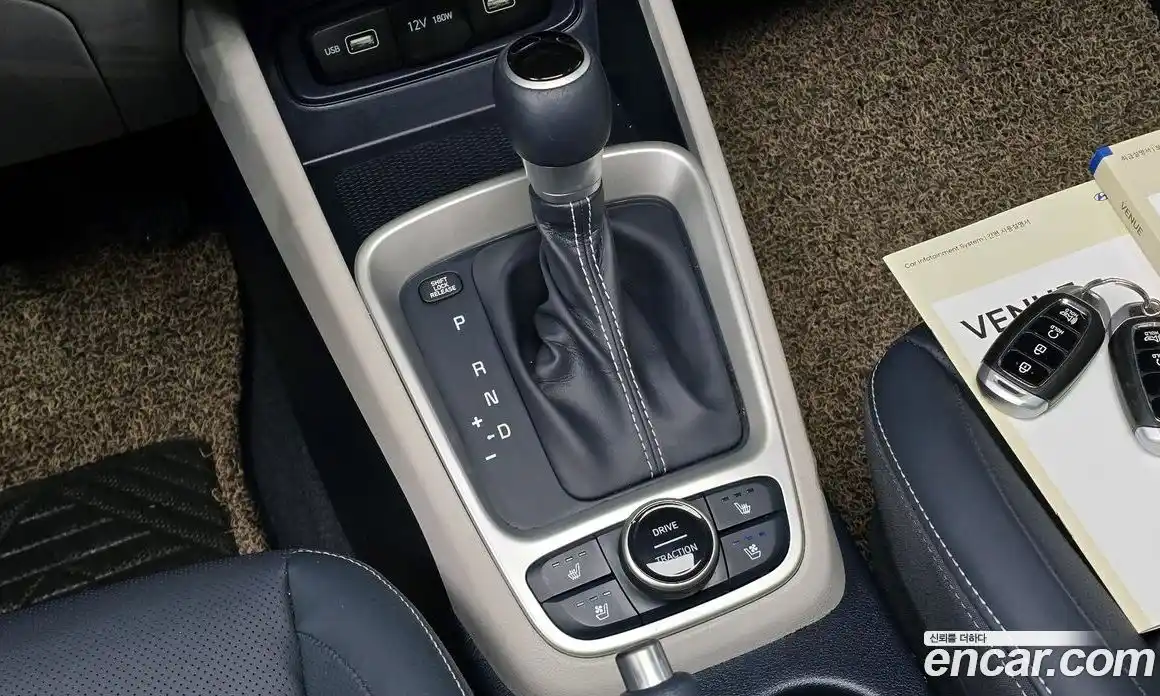 Hyundai Venue 2022 1.6 гидро в Москве, фото 9
