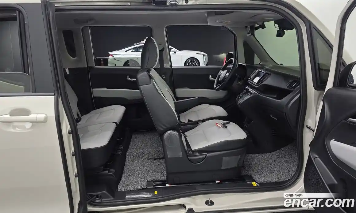 Kia Ray 2024 1.0 Автомат в Москве № 797479, фото 12