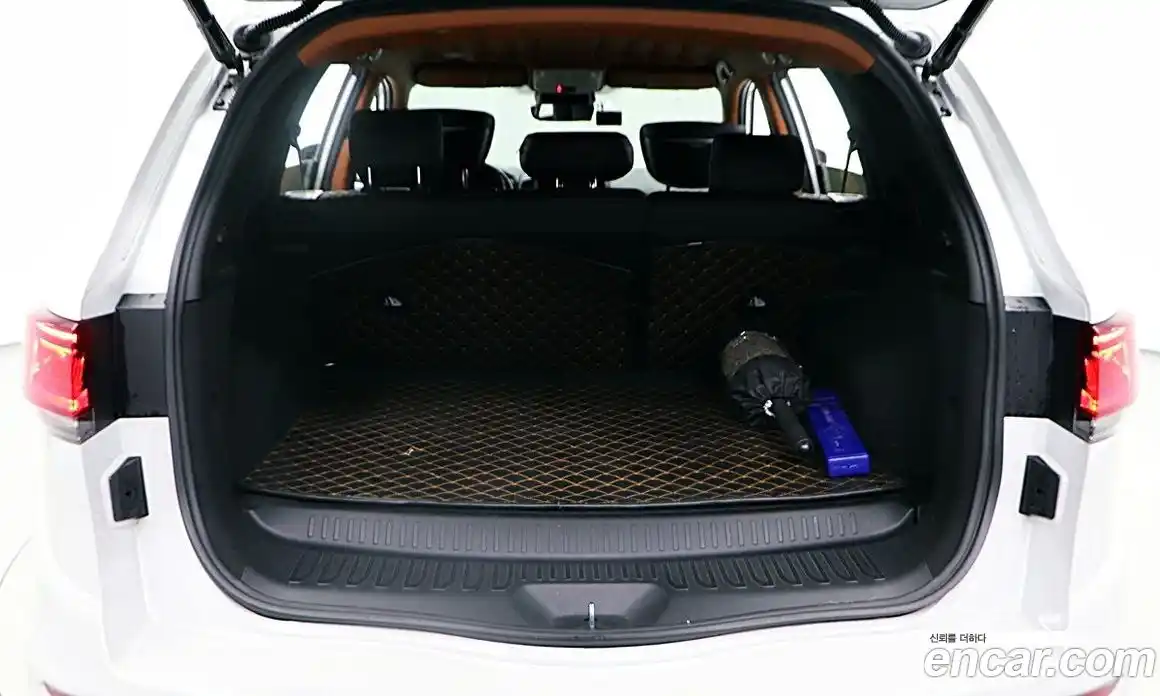 Renault QM6 2022 2.0 Автомат в Москве № 797506, фото 17