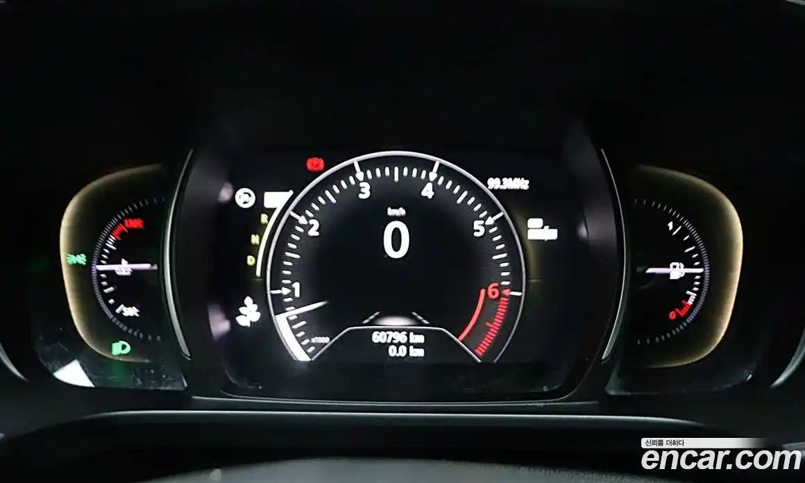 Renault QM6 2022 2.0 Автомат в Москве № 797506, фото 8