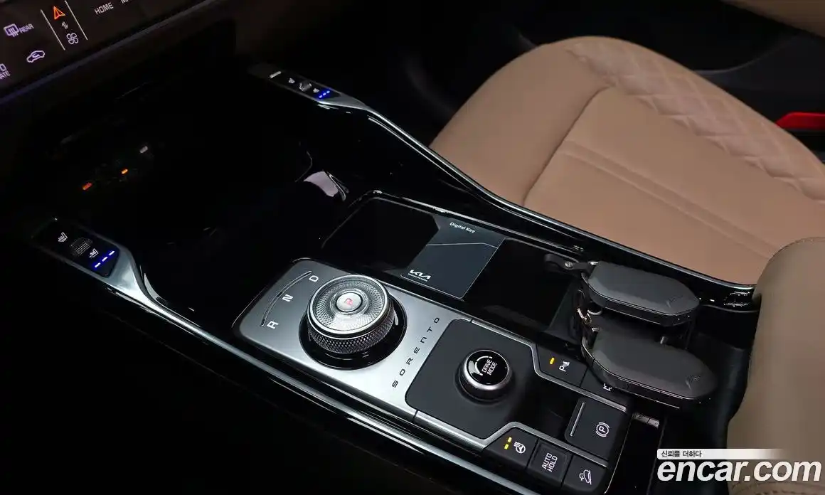 Kia Sorento 2024 1.6 Автомат в Москве № 797711, фото 9