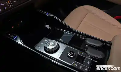 Kia Sorento 2024 1.6 Автомат в Москве № 797711, миниатюра 9