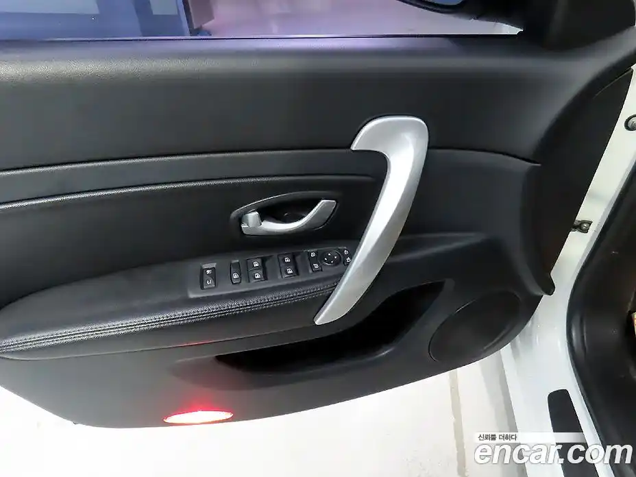 Renault SM5 2015 1.5 Автомат в Москве № 797866, фото 15