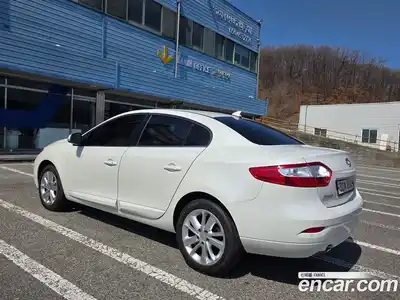 Renault SM3 2013 1.6 Автомат в Москве № 797873, миниатюра 3