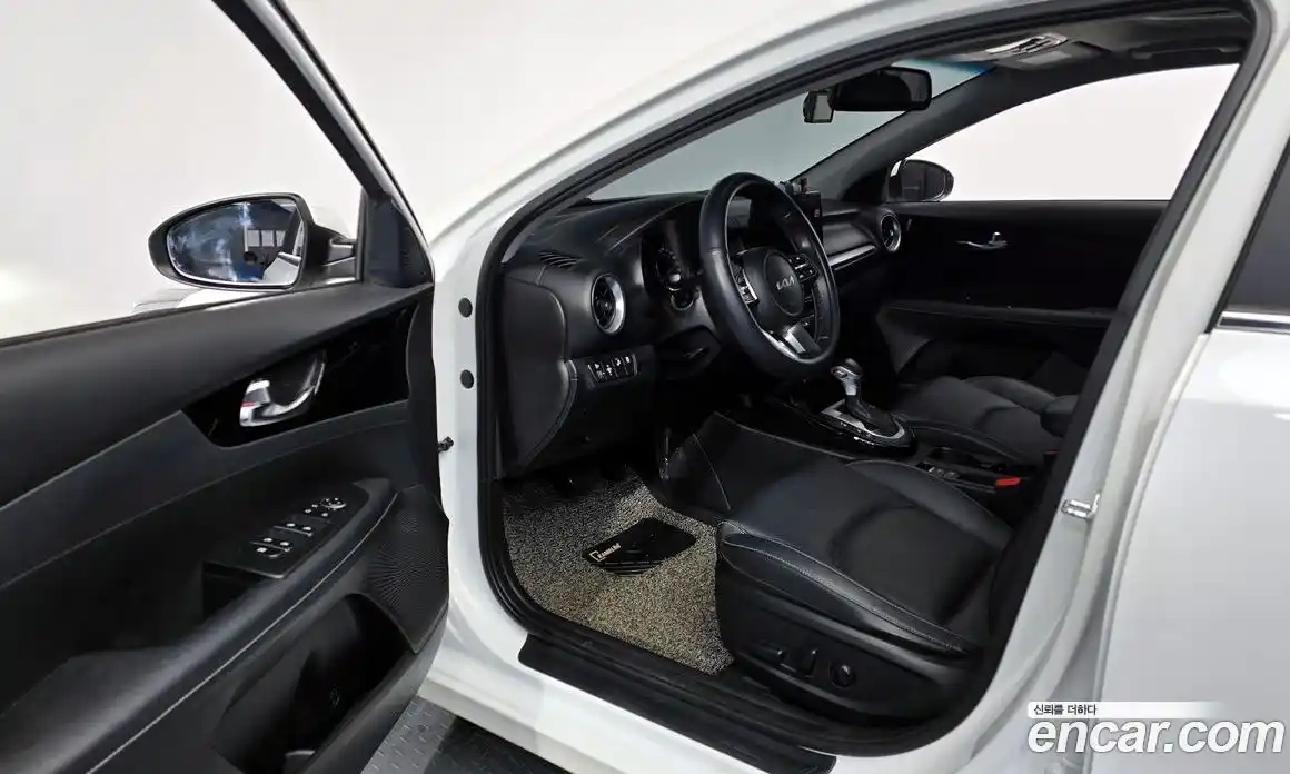 Kia K3 2021 1.6 Автомат в Москве № 797916, фото 10