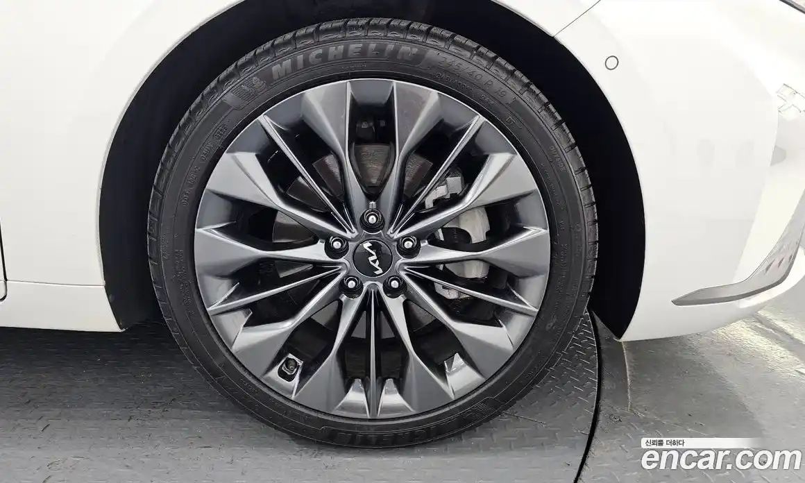 Kia K8 2023 2.5 Автомат в Москве № 797921, фото 5