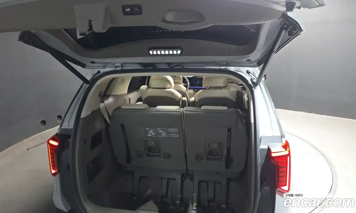 Kia Canival 2024 2.2 Автомат в Москве № 797923, фото 20