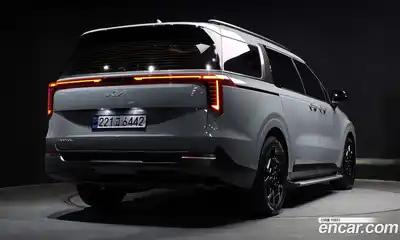 Kia Canival 2024 2.2 Автомат в Москве № 797923, миниатюра 2