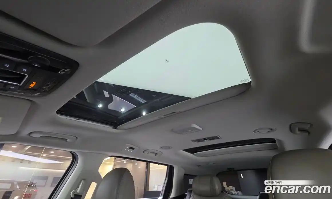 Kia Canival 2024 2.2 Автомат в Москве № 798159, фото 18