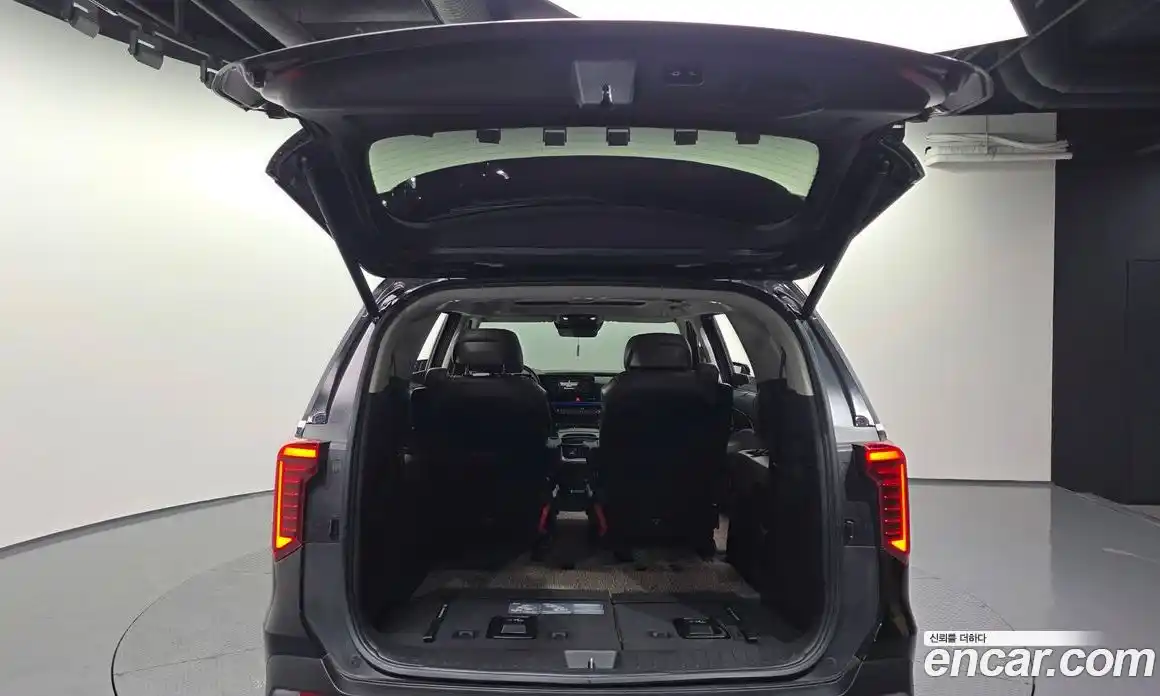 Kia Canival 2024 2.2 Автомат в Москве № 798159, фото 19