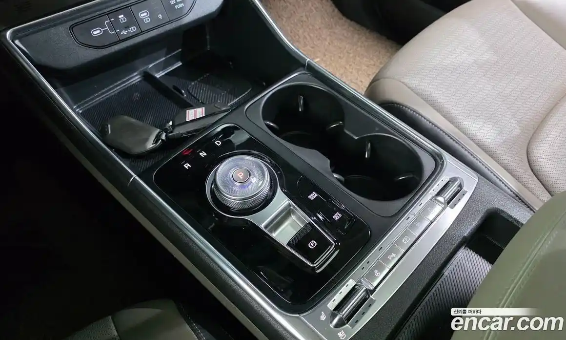 Kia Canival 2024 2.2 Автомат в Москве № 798159, фото 8