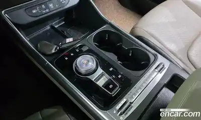 Kia Canival 2024 2.2 Автомат в Москве № 798159, миниатюра 8