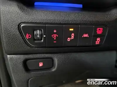 Kia Niro 2021 1.6 Автомат в Москве № 798344, миниатюра 11