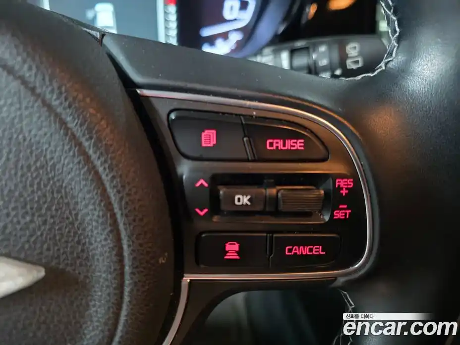 Kia Niro 2021 1.6 Автомат в Москве № 798344, фото 14