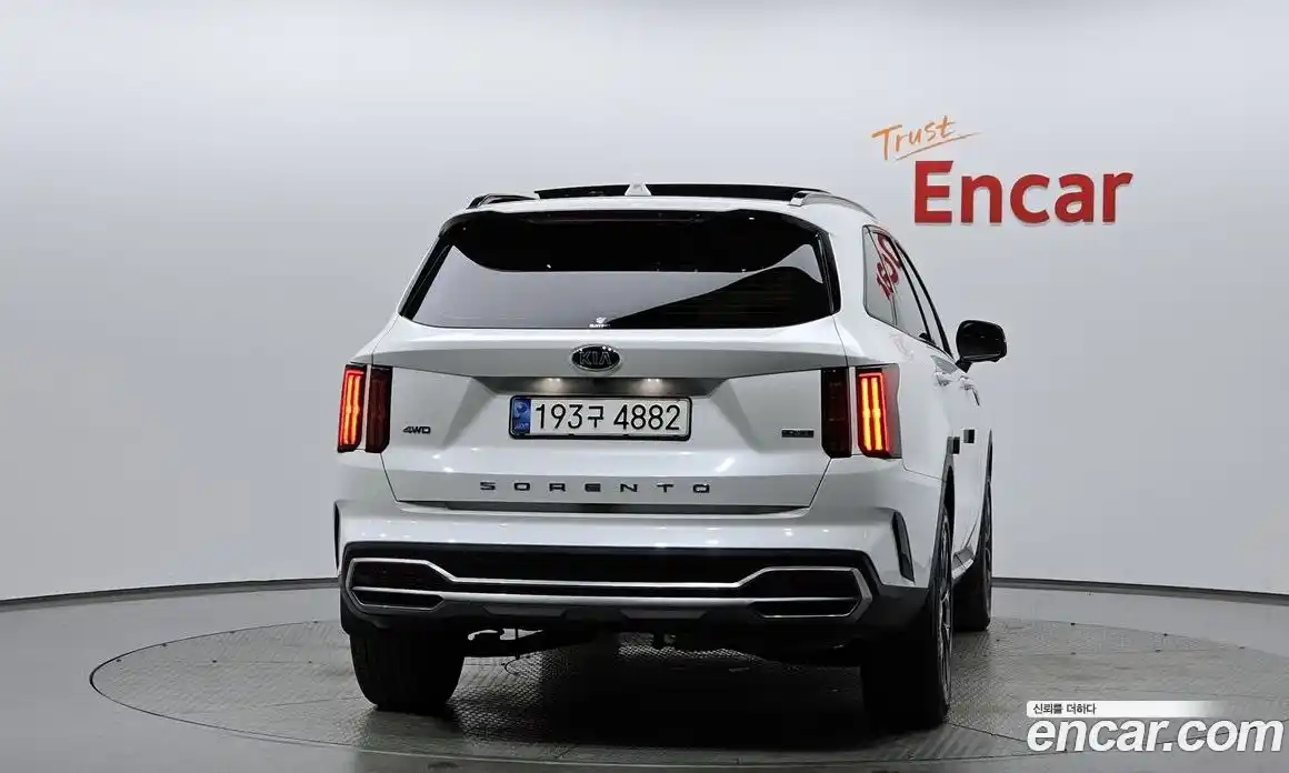 Kia Sorento 2021 2.5 Автомат в Москве № 798471, фото 3