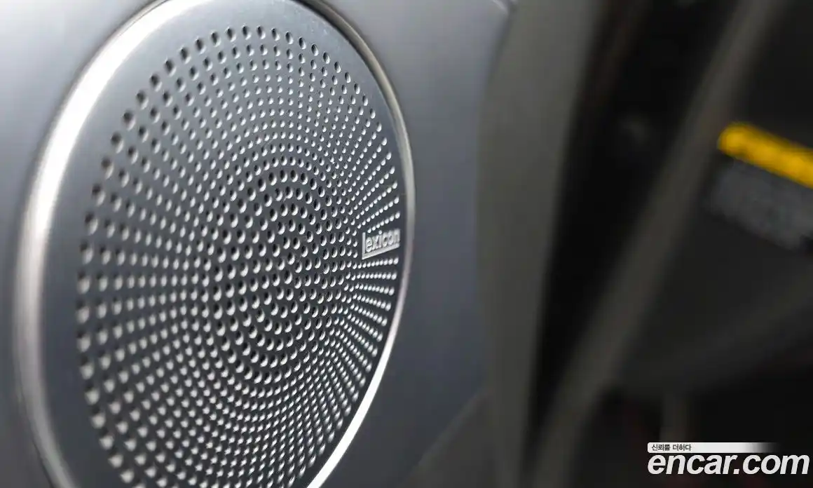 Genesis G70 2018 3.3 Автомат в Москве № 798810, фото 18