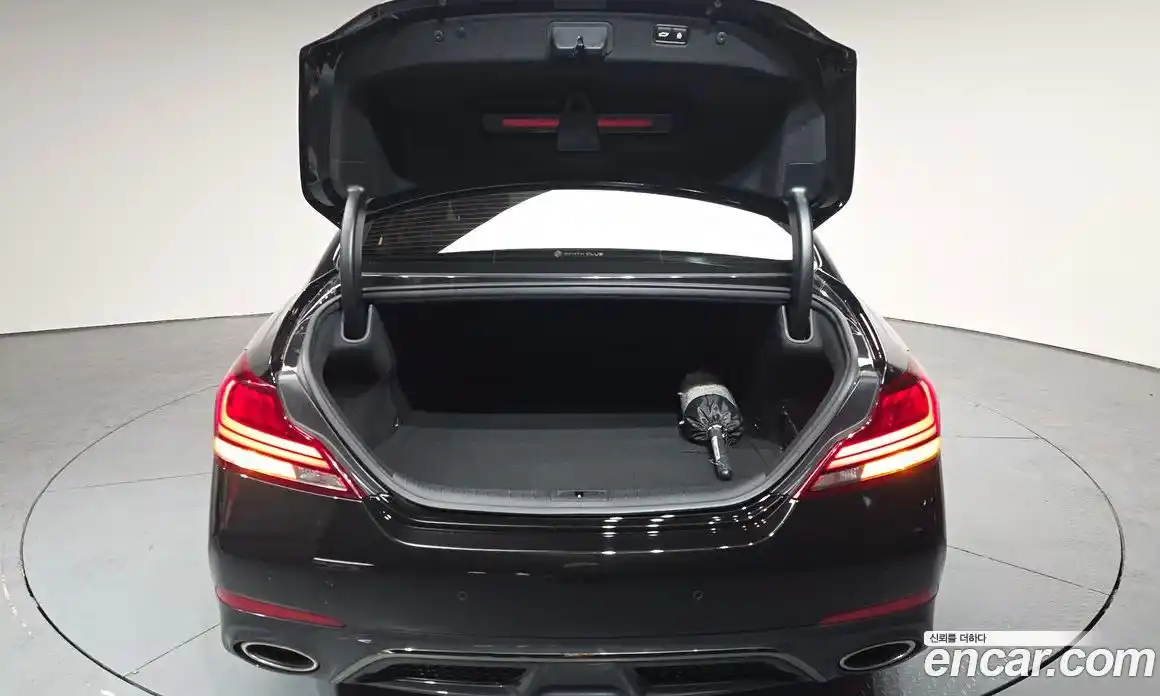 Genesis G70 2018 3.3 Автомат в Москве № 798810, фото 19