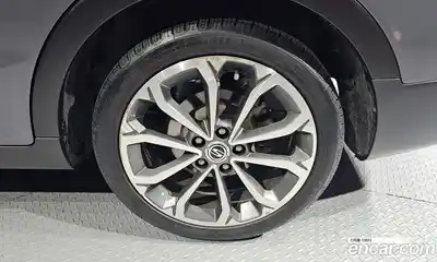 SsangYong TIBOLI 2017 1.6 Автомат в Москве № 799238, миниатюра 5