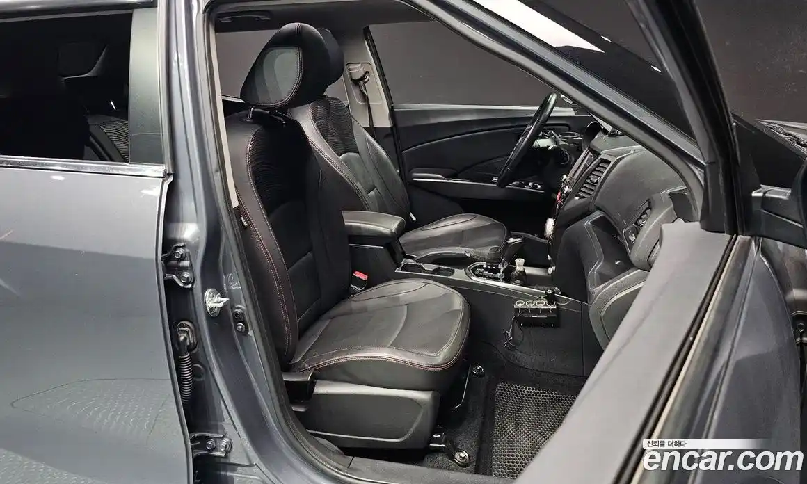 SsangYong TIBOLI 2017 1.6 Автомат в Москве № 799238, фото 10