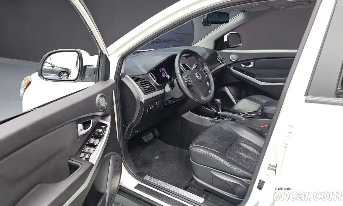 SsangYong Korando 2014 2.0 гидро в Москве № 799271, фото 11