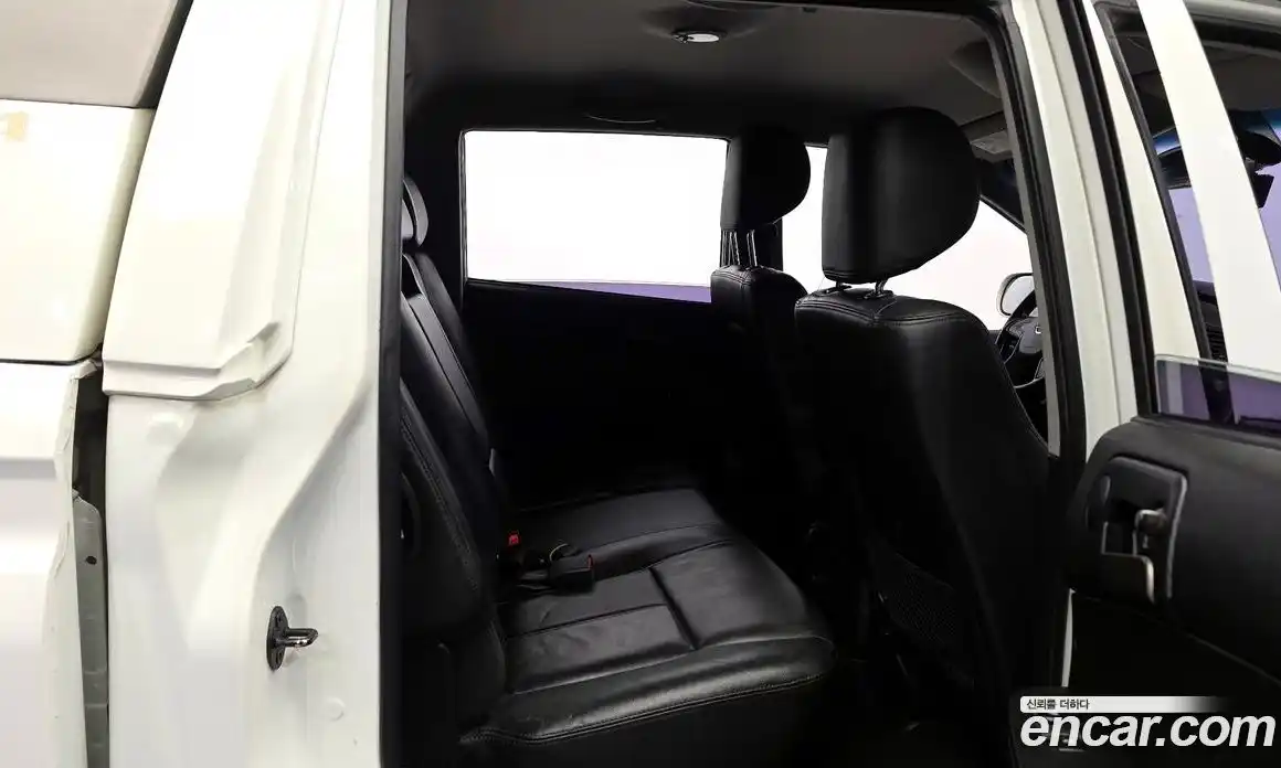 SsangYong Korando 2015 2.0 Автомат в Москве № 799295, фото 12