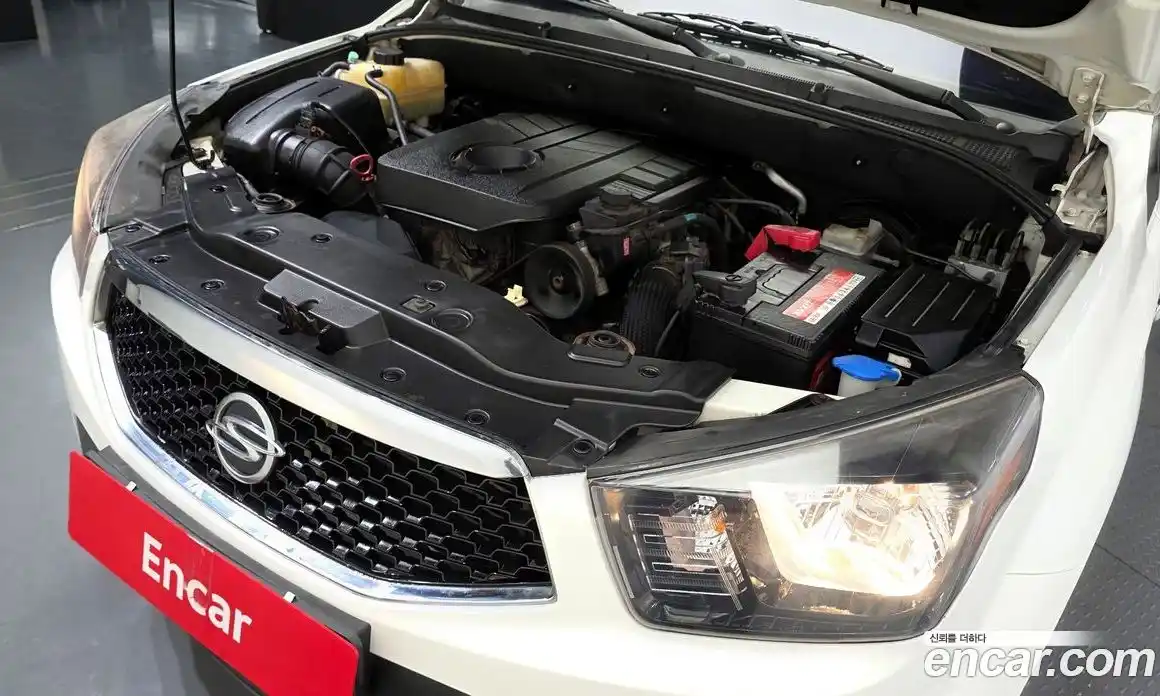 SsangYong Korando 2015 2.0 Автомат в Москве № 799295, фото 6