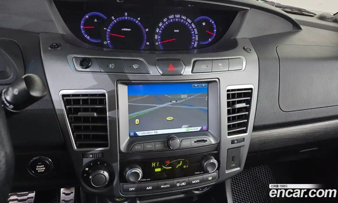 SsangYong Korando 2017 2.2 Автомат в Москве № 799389, фото 14