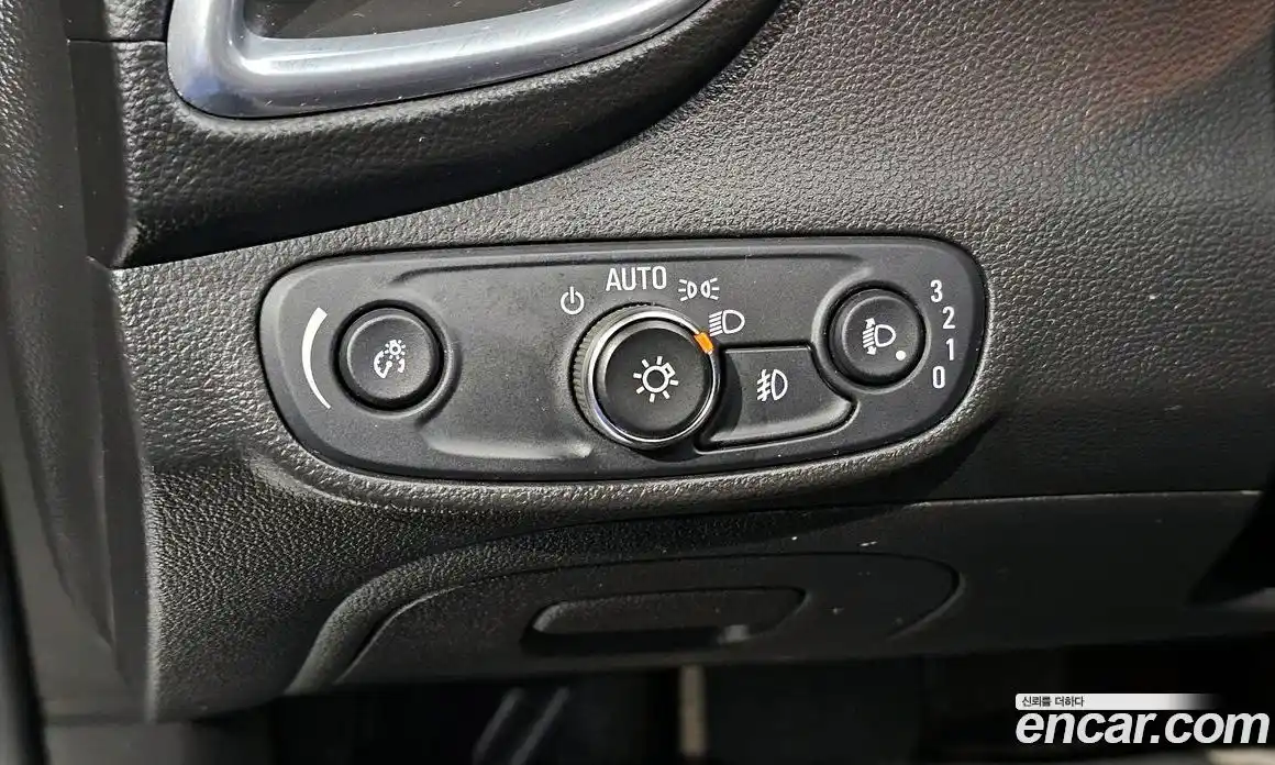 Chevrolet Trax 2017 1.4 Автомат в Москве № 799508, фото 14