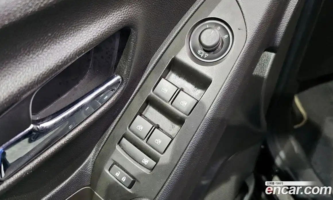 Chevrolet Trax 2017 1.4 Автомат в Москве № 799508, фото 18