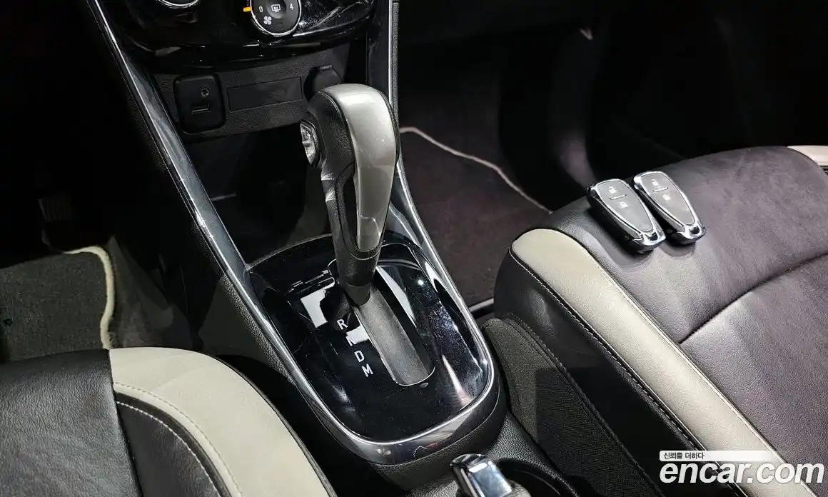 Chevrolet Trax 2017 1.4 Автомат в Москве № 799508, фото 9