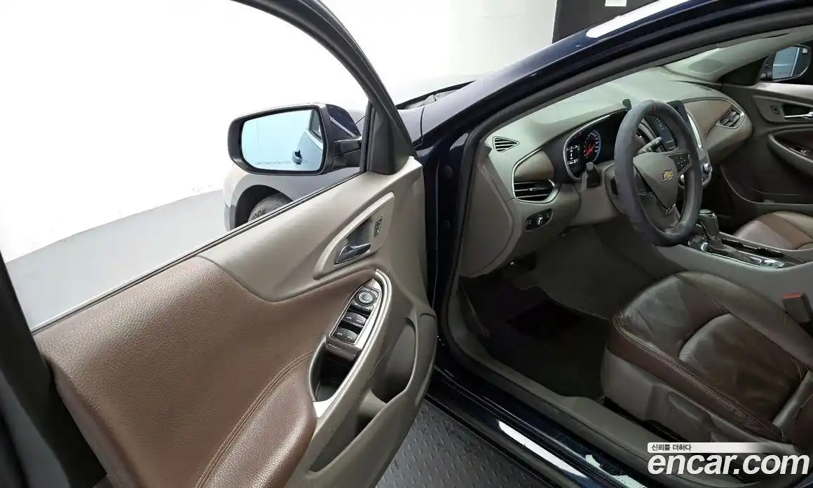 Chevrolet Malibu 2017 1.5 Автомат в Москве № 799556, фото 11