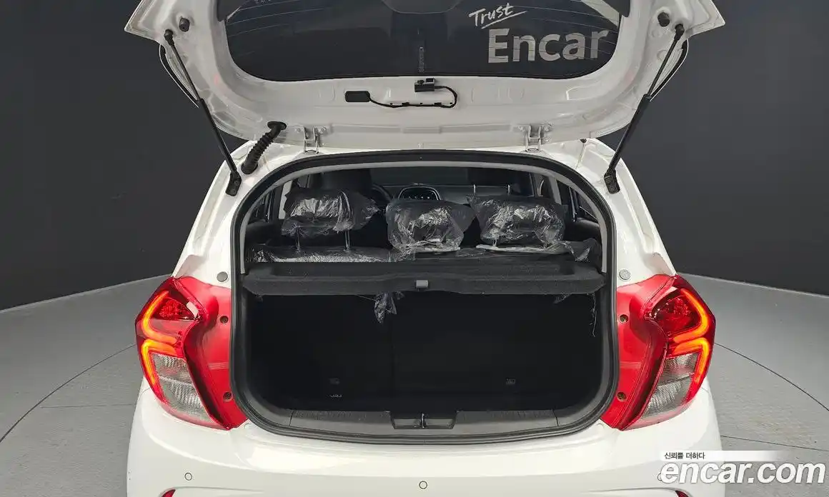 Chevrolet Spark 2021 1.0 Автомат в Москве № 799579, фото 20