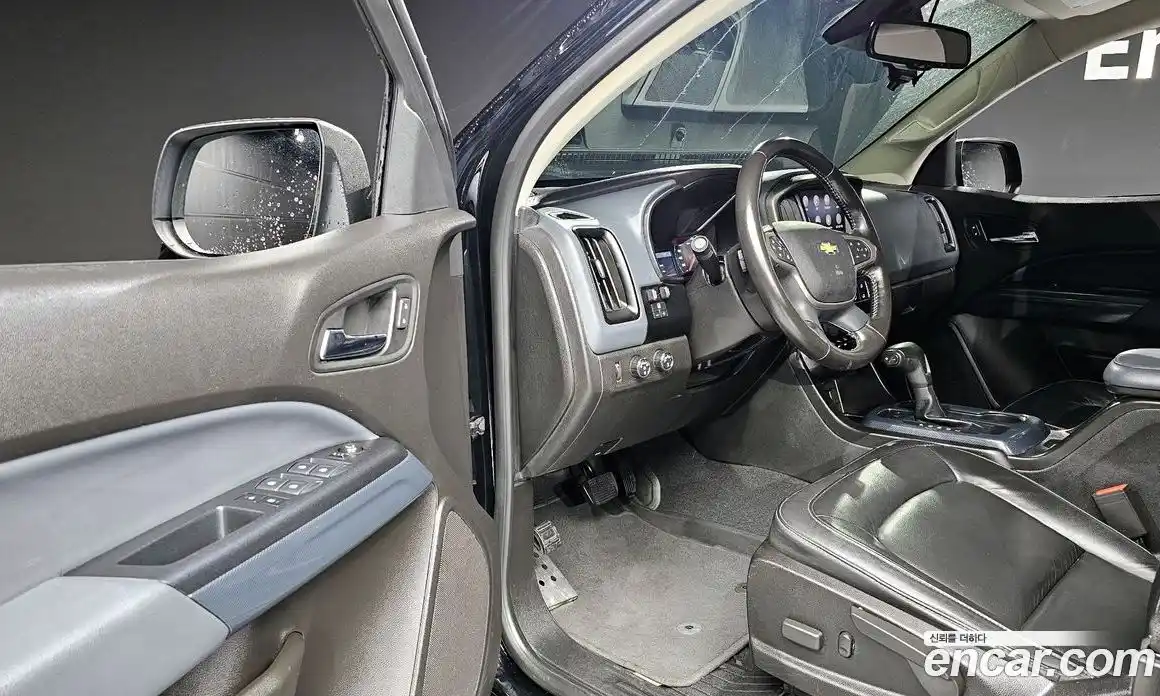 Chevrolet Colorado 2020 3.6 Автомат в Москве № 799590, фото 10