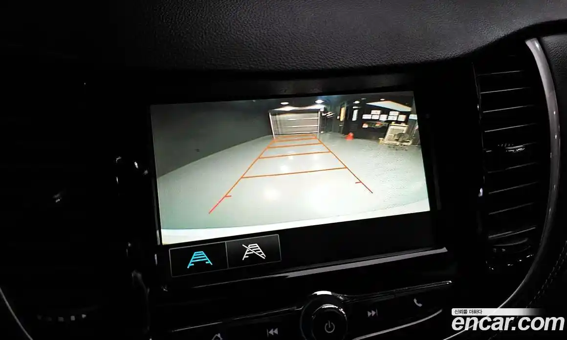 Chevrolet Trax 2019 1.4 Автомат в Москве № 799620, фото 16