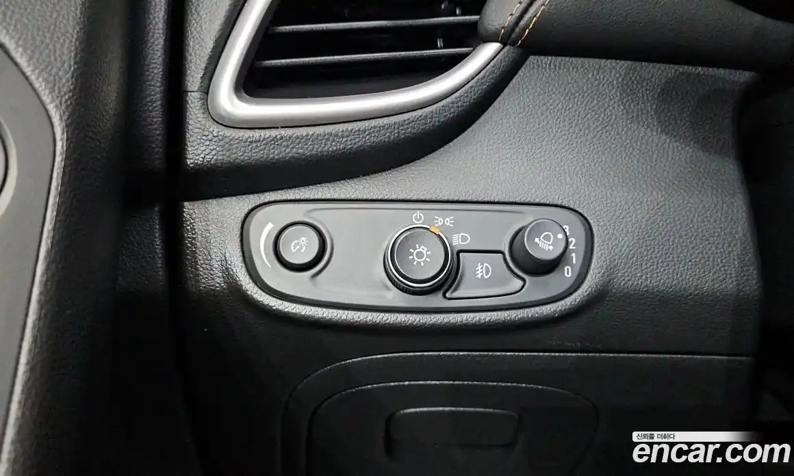 Chevrolet Trax 2019 1.4 Автомат в Москве № 799710, фото 14