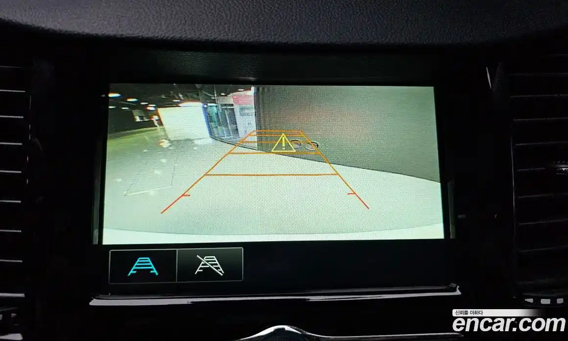 Chevrolet Trax 2019 1.4 Автомат в Москве № 799710, фото 17