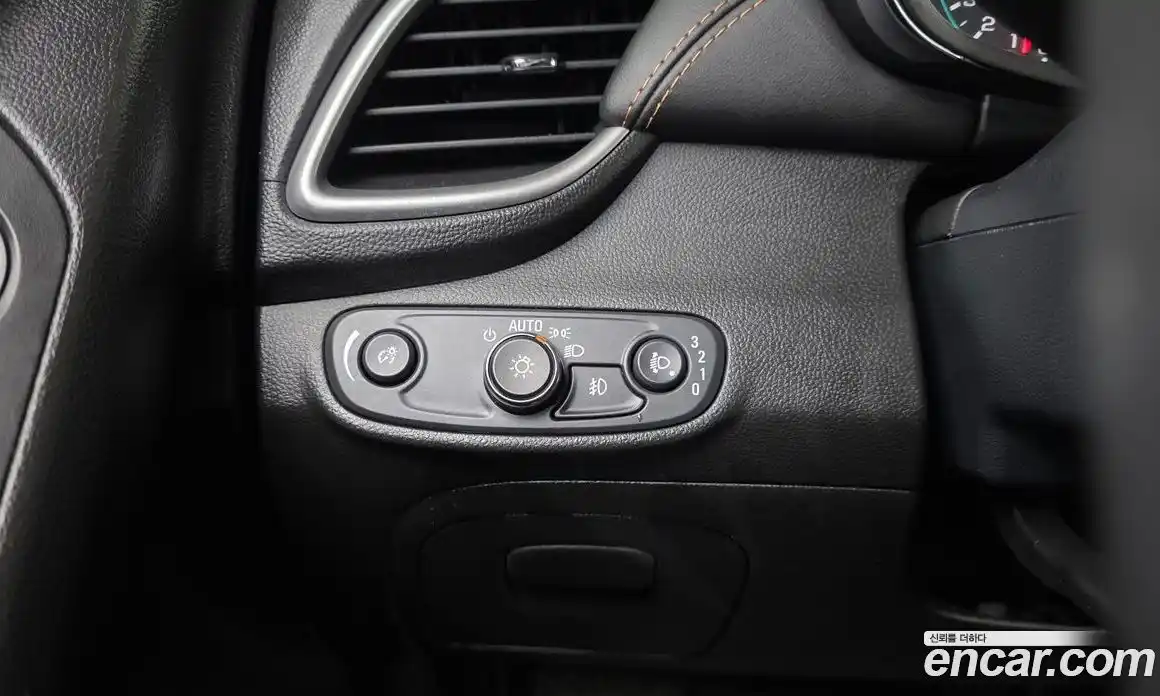 Chevrolet Trax 2020 1.4 Автомат в Москве № 799770, фото 15