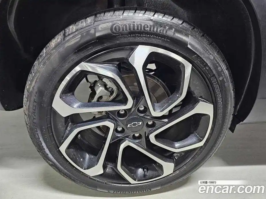 Chevrolet Trax 2023 1.2 Автомат в Москве № 799885, фото 17