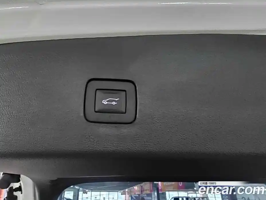 Chevrolet Trax 2023 1.2 Автомат в Москве № 799885, фото 19