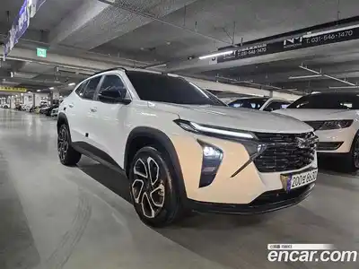 Chevrolet Trax 2023 1.2 Автомат в Москве № 799885, миниатюра 2