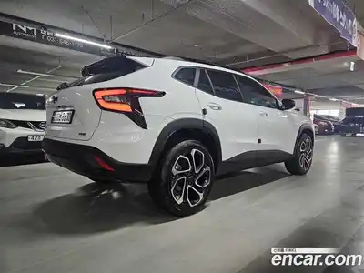 Chevrolet Trax 2023 1.2 Автомат в Москве № 799885, миниатюра 4